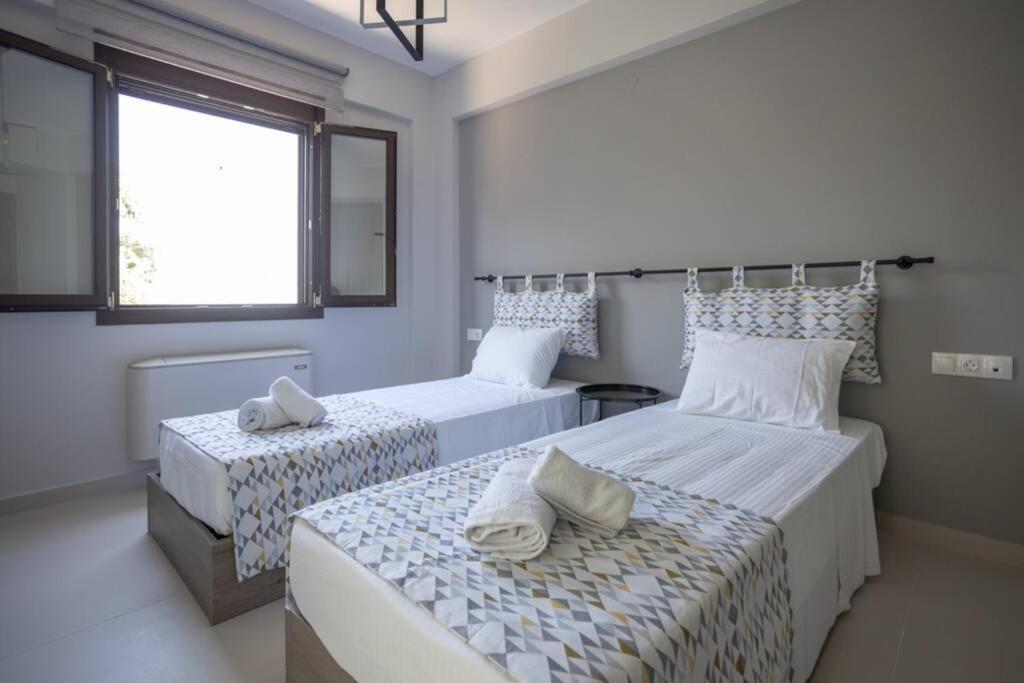Mela Luxury Apartments Maroulás Exterior foto
